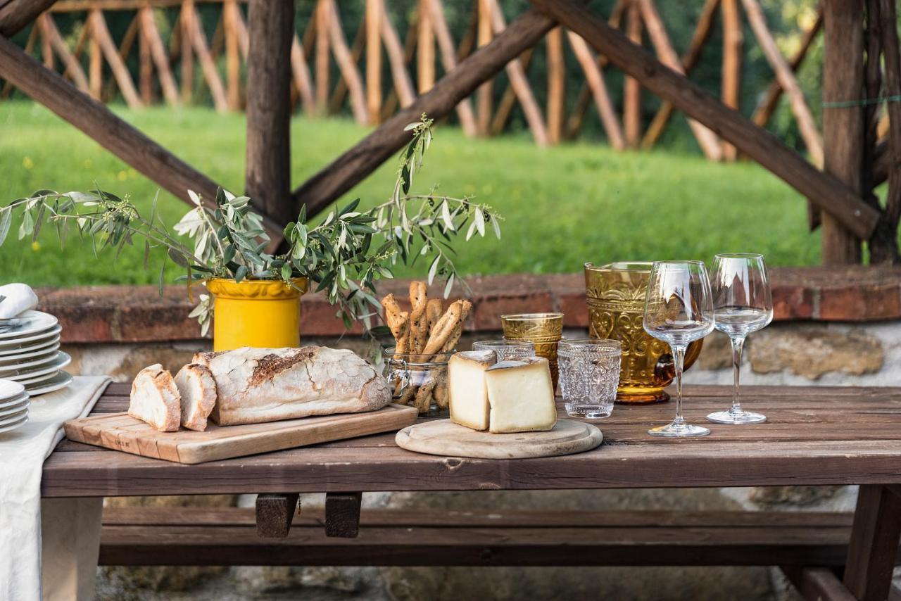 Agriturismo L'Incrociata Bucine Bagian luar foto